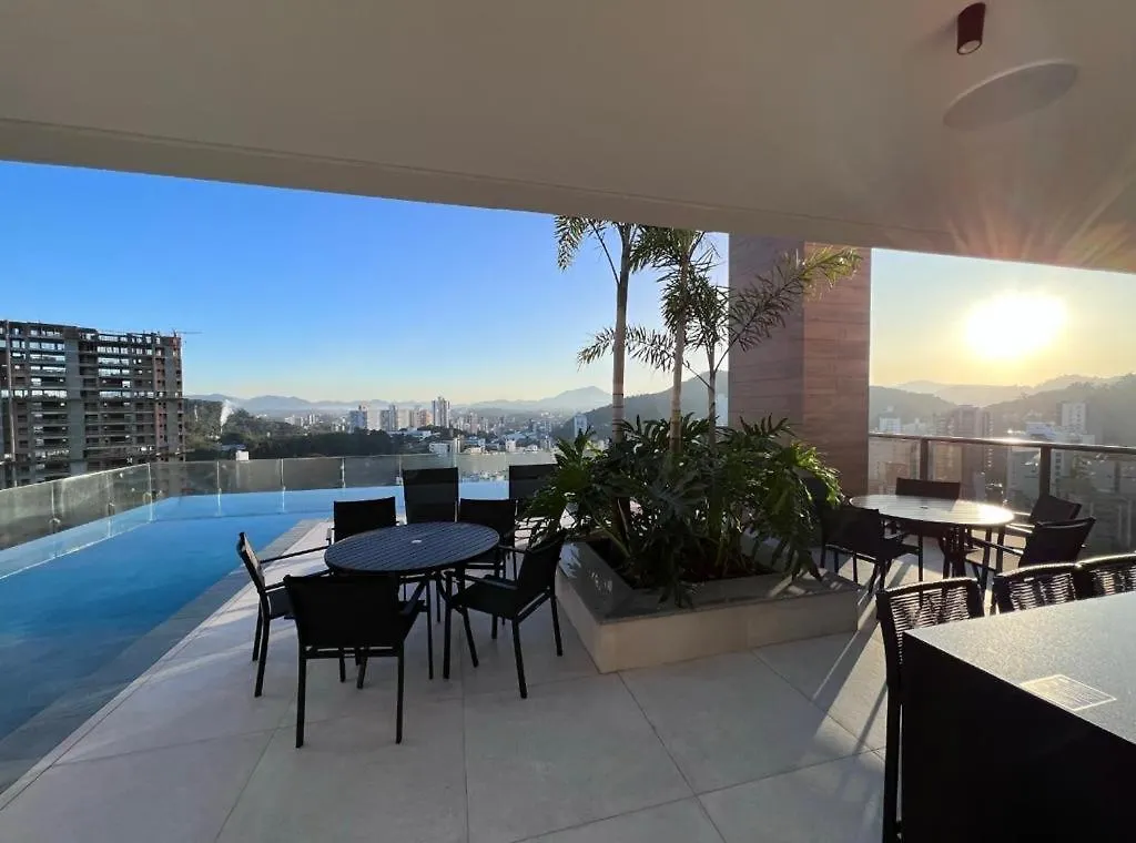 בלומנאו Ap Com Piscina No Rooftop, Academia, Wi-Fi, Cozinha Completa, Ar Condicionado E Garagem Privativa A 900M Da Vila Germanica 0*,  ברזיל